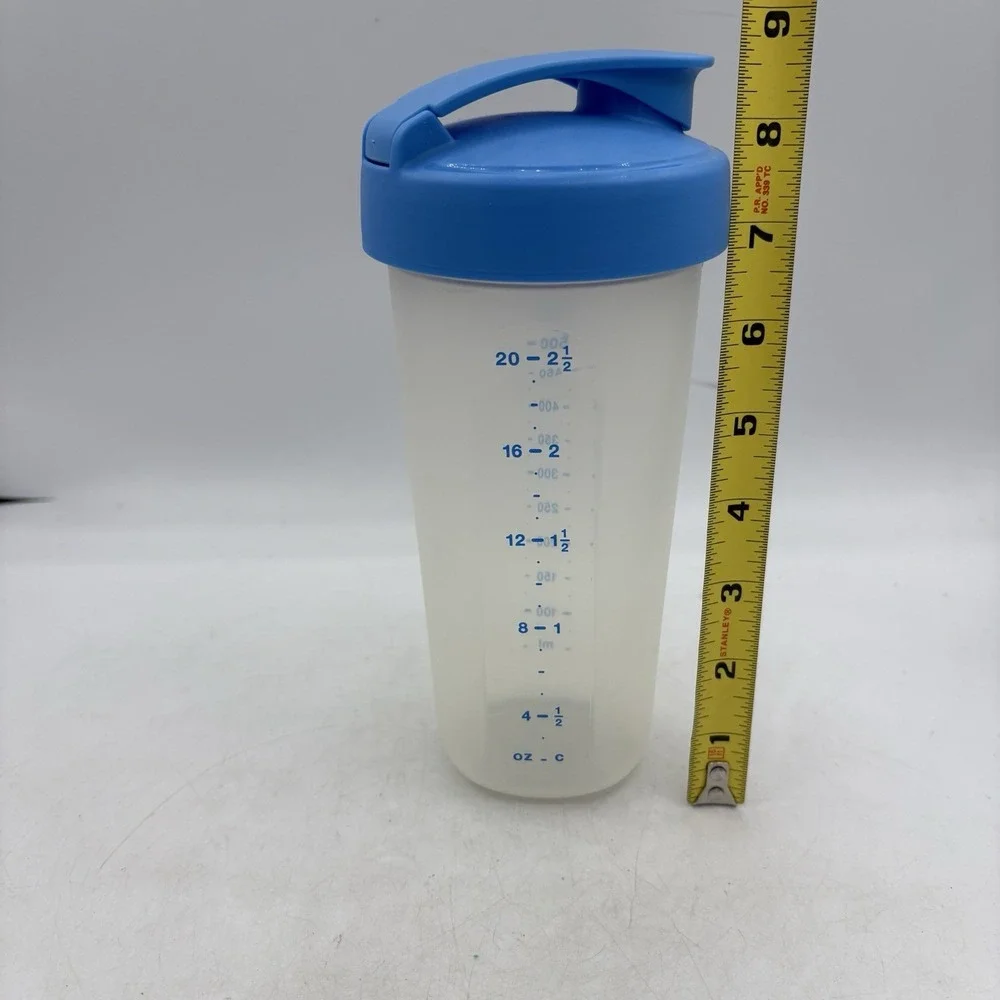 Tupperware Bottle Container Quick Shake 23 oz Clear Blue Lid Purple Insert 3 Pc